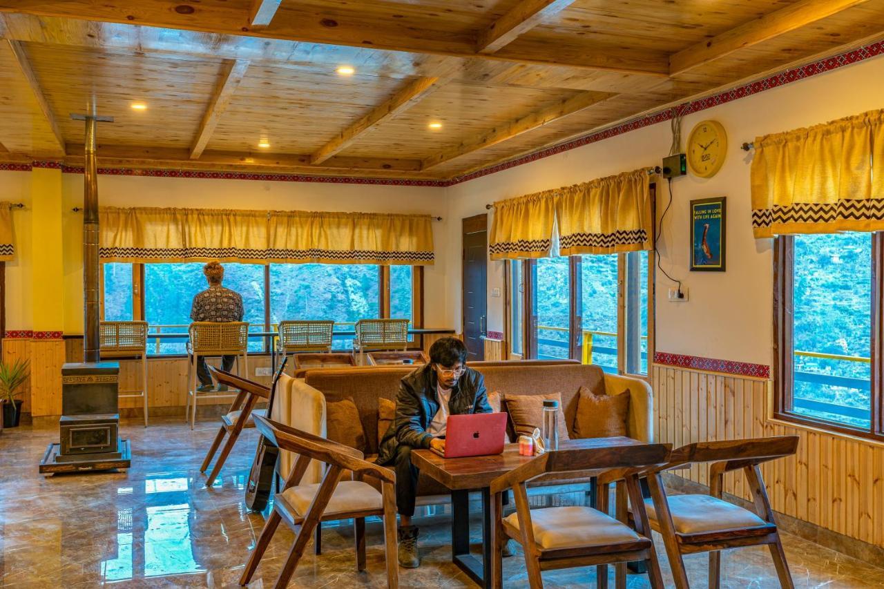 The Hosteller Tirthan Valley Gushaini Esterno foto