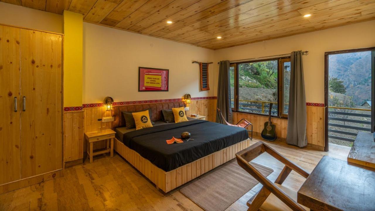 The Hosteller Tirthan Valley Gushaini Esterno foto