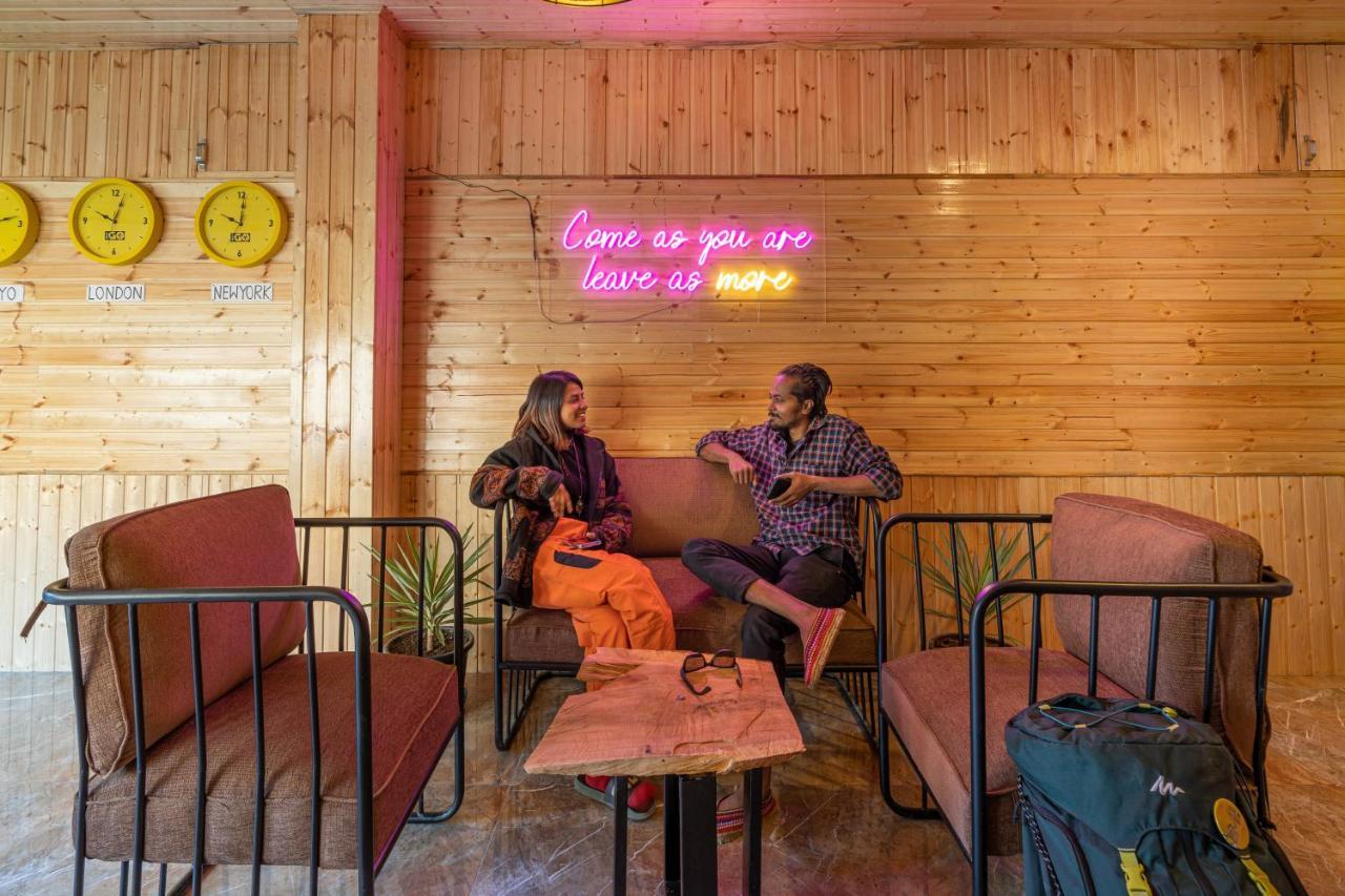 The Hosteller Tirthan Valley Gushaini Esterno foto